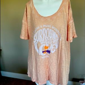 VS Pink Woodstock Tee